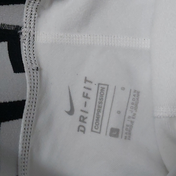 Nike compression - Picture 3 of 5